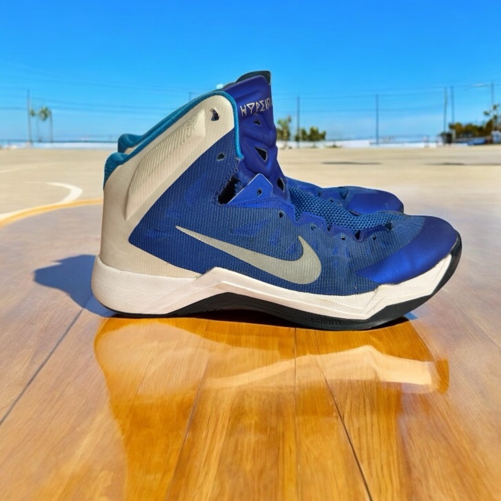 Men’s size 10 Nike Zoom Hyperquickness Basketball Shoes Sneakers 599420-401‎